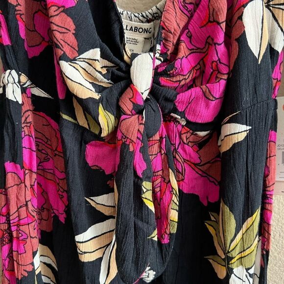 NWT Billabong Delicious Floral Print Day Dress - Picture 9 of 15